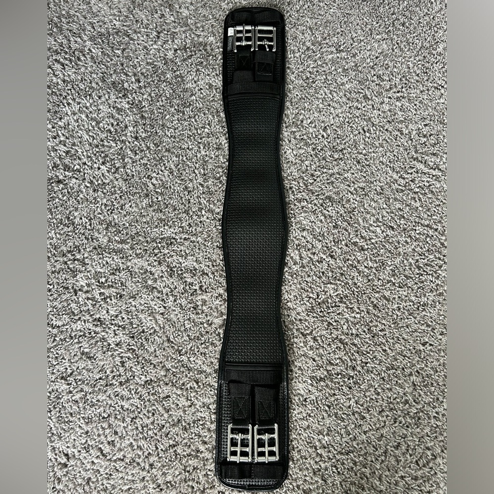 Ovation Airform Chafeless Dressage Girth, 28”